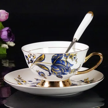 Наборы кофейных чашек из костяного Фарфора, красочные цветочные керамические Чайные чашки и блюдца, Британский Офисный фарфор, приятный Рождественский подарок